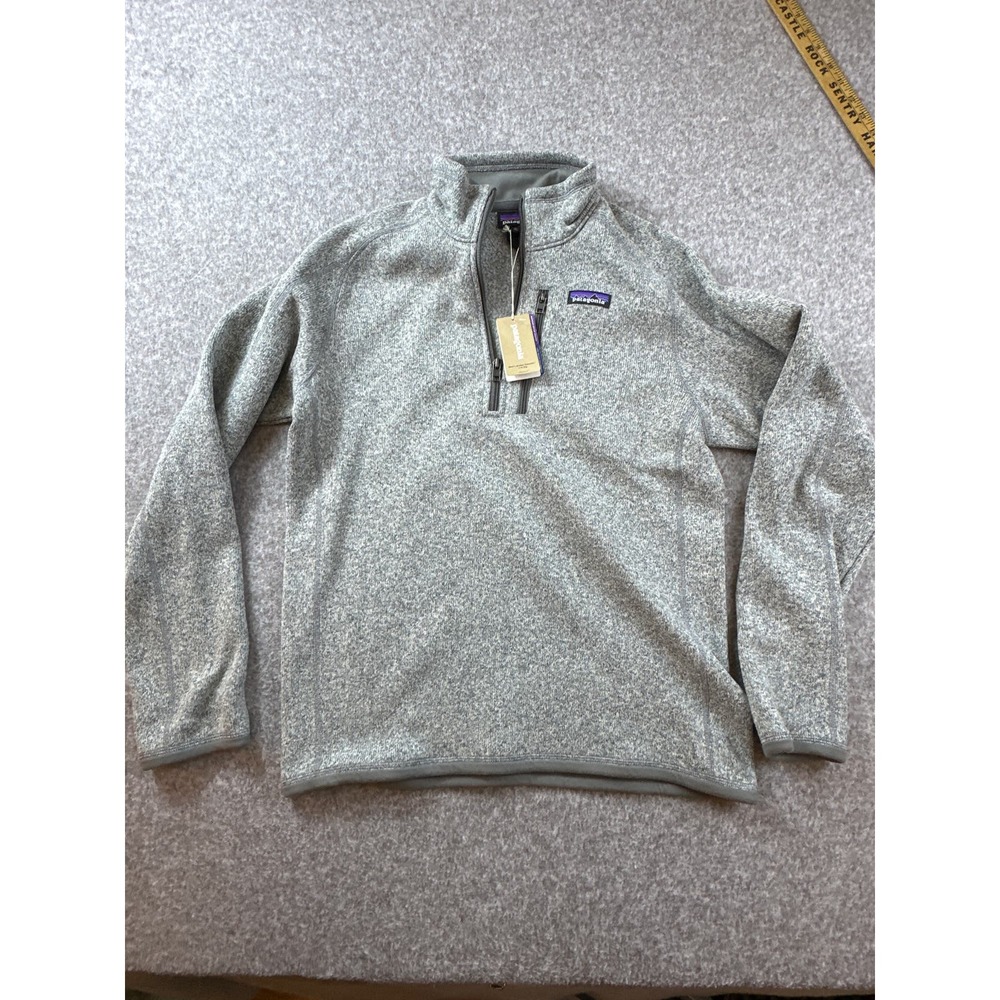 Mens NWT Patagonia 1/4 zip Gray Pullover Size Small NEW WITH TAGS